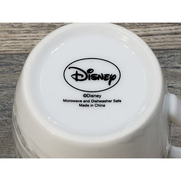 Disney Exclusive Minnie Holiday Happy Coffee Mug - Picture 8 of 8